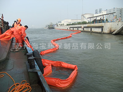 固體浮子式PVC圍油欄